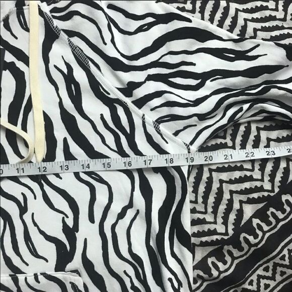 New n:PHILANTHROPY Zebra Sicily Black Whit… - Picture 5 of 11